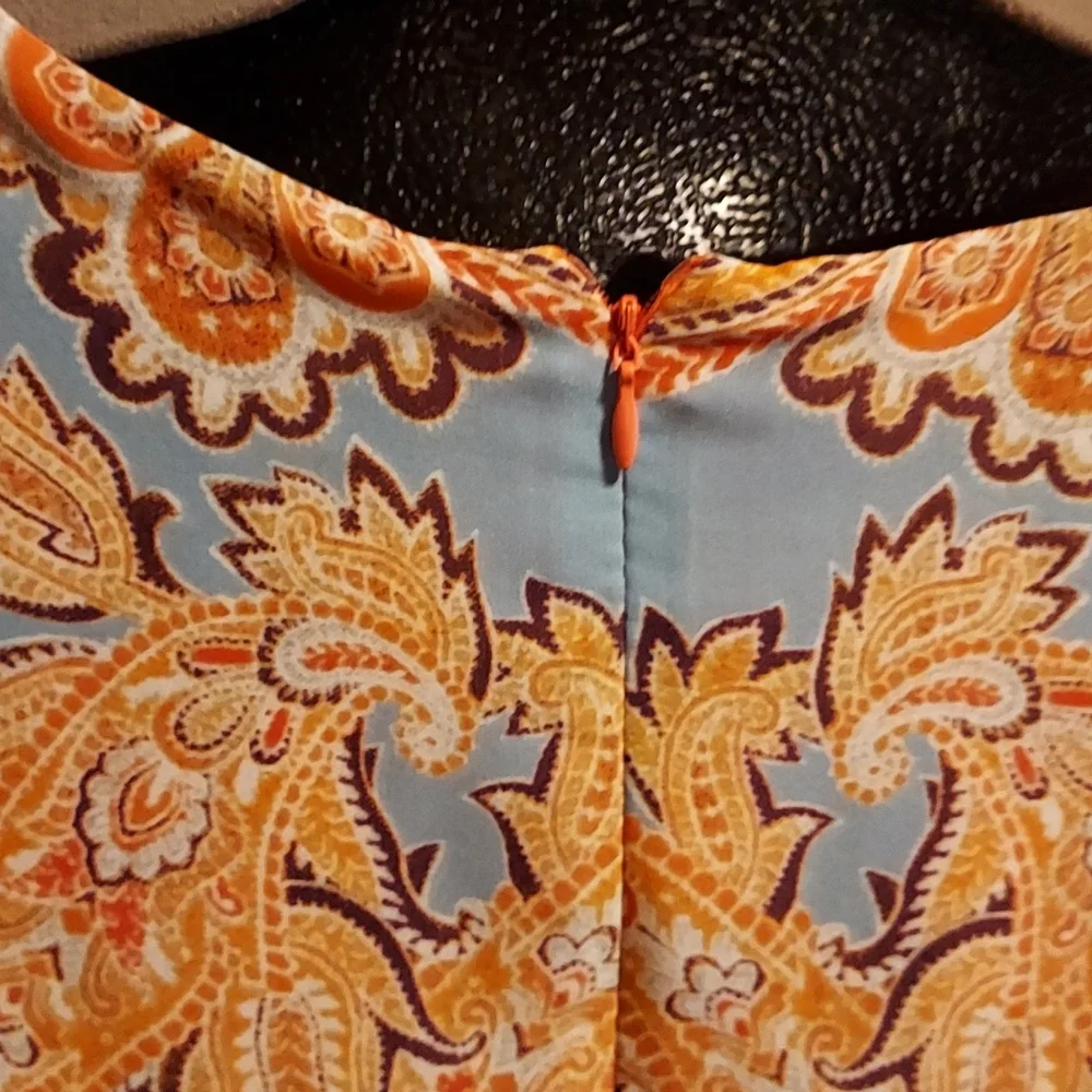 Ladies top. - Picture 5 of 7